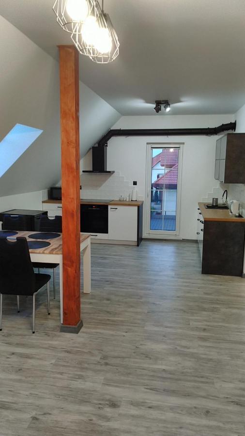 Apartamenty Wakacyjne Ślesin Exterior foto